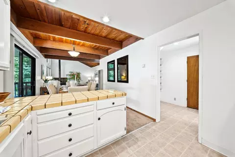 Entry Way - 146 Aptos School Rd, Aptos, CA 95003 photo 1 of 3