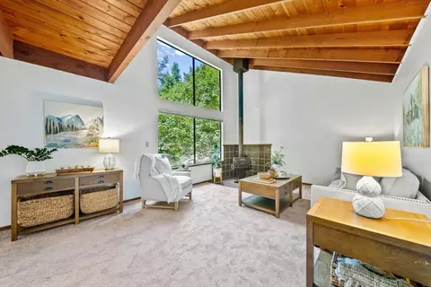 Living - 146 Aptos School Rd, Aptos, CA 95003 photo 1 of 5