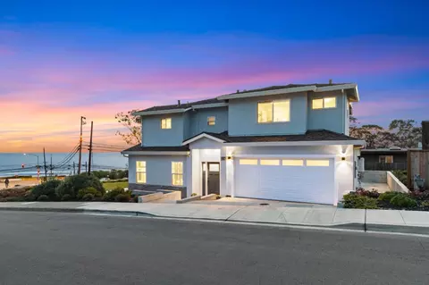 Exterior - 634 Coronado St, El Granada, CA 94018 photo 6 of 7
