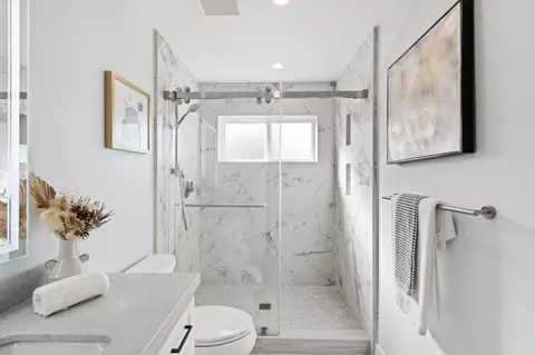 Bath - 634 Coronado St, El Granada, CA 94018 photo 2 of 9