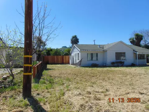 3090 Airline Hwy, Hollister, CA 95023