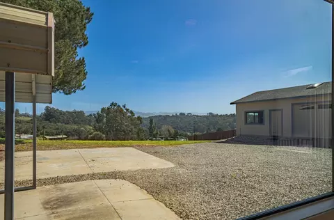 Exterior - 9340 Pollock Ln, Salinas, CA 93907 photo 5 of 13