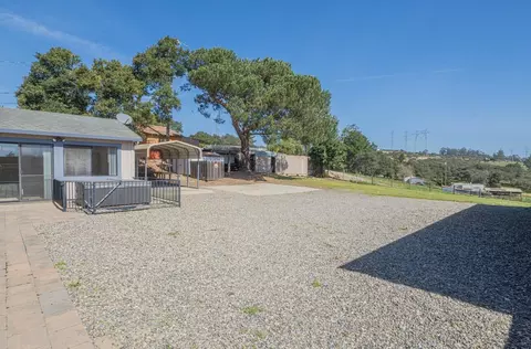 Exterior - 9340 Pollock Ln, Salinas, CA 93907 photo 6 of 13