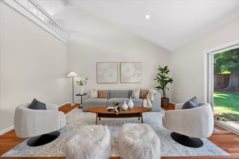 1113 Mcintosh Creek Dr, San Jose, CA 95120