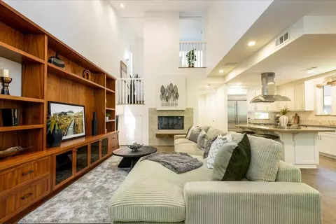 6 Barneson Ave, San Mateo, CA 94402