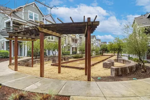 346 Circuit Way, Mountain View, CA 94043 photo 48