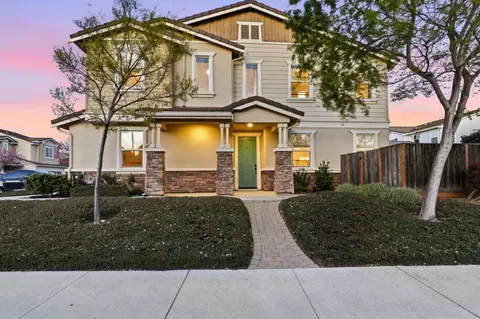 17050 Mimosa Dr, Morgan Hill, CA 95037