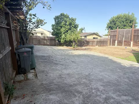 Exterior - 435 Grant St, Vallejo, CA 94590 photo 4 of 5