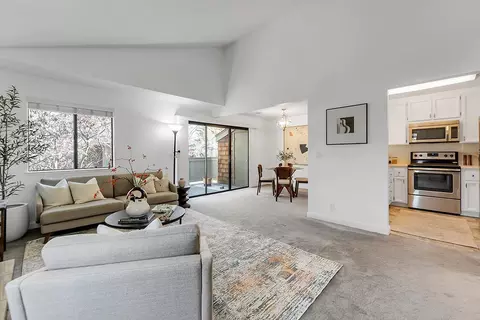 1913 La Terrace Cir, San Jose, CA 95123