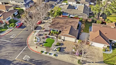 View/Area - 1375 Colleen Way, Campbell, CA 95008 photo 3 of 11