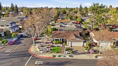 View/Area - 1375 Colleen Way, Campbell, CA 95008 photo 2 of 11