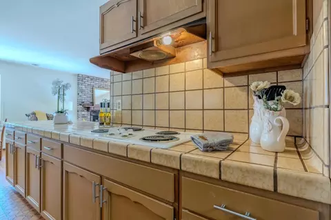 Kitchen - 800 Oddstad Blvd, Pacifica, CA 94044 photo 4 of 4