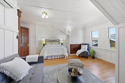 Bedroom - 809 E 5th Ave, San Mateo, CA 94402 photo 5 of 12