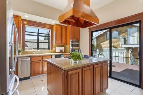 Kitchen - 809 E 5th Ave, San Mateo, CA 94402 photo 3 of 6