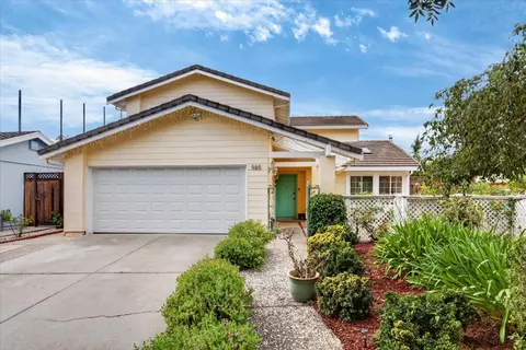 985 Summerfield Dr, San Jose, CA 95121