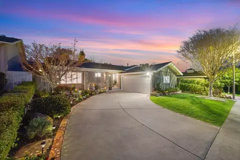 1321 Vernon Ter, San Mateo, CA 94402
