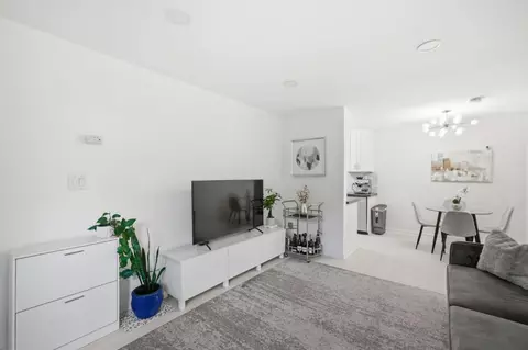 408 Boardwalk Ave 1, San Bruno, CA 94066