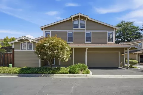 Exterior - 135 Redding Rd A, Campbell, CA 95008 photo 2 of 7