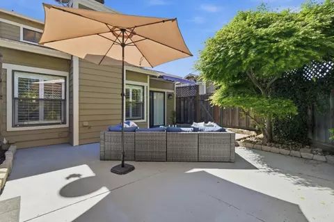 Exterior - 135 Redding Rd A, Campbell, CA 95008 photo 6 of 7