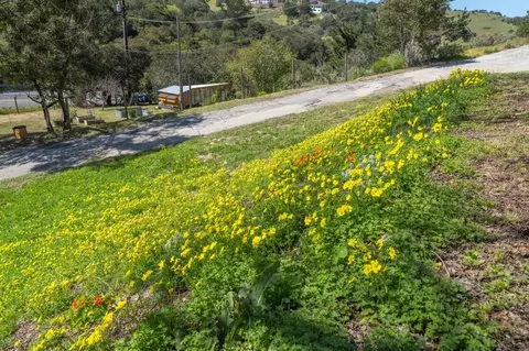 Exterior - 77 Laureles Grade, Salinas, CA 93908 photo 7 of 8