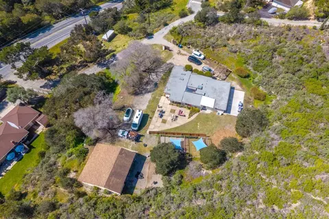 View/Area - 77 Laureles Grade, Salinas, CA 93908 photo 8 of 10