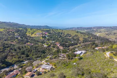 View/Area - 77 Laureles Grade, Salinas, CA 93908 photo 2 of 10