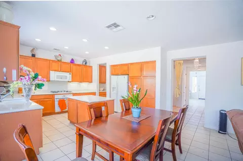 Other - Desert View Pl, Bakersfield, CA 93311 photo 1 of 6