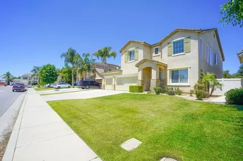 Exterior - Desert View Pl, Bakersfield, CA 93311 photo 4 of 7
