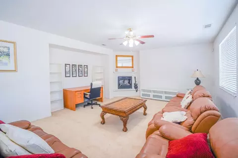 Living - Desert View Pl, Bakersfield, CA 93311 photo 2 of 6