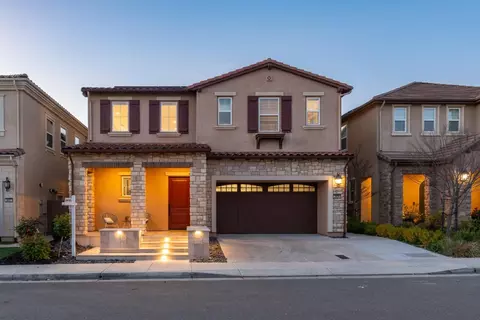 Exterior - 2829 Mount Dana Dr, Dublin, CA 94568 photo 5 of 17
