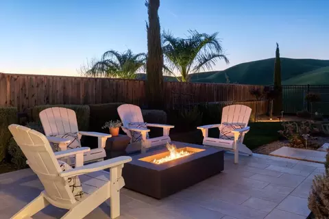Exterior - 2829 Mount Dana Dr, Dublin, CA 94568 photo 2 of 17
