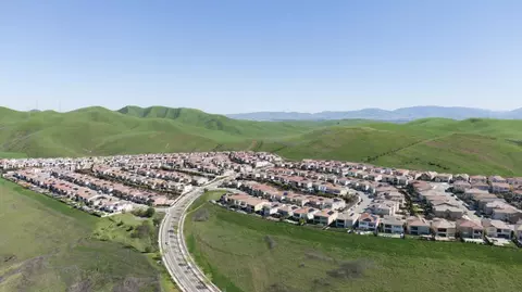View/Area - 2829 Mount Dana Dr, Dublin, CA 94568 photo 5 of 5