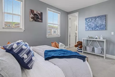 Bedroom - 2829 Mount Dana Dr, Dublin, CA 94568 photo 5 of 6