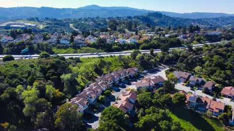 3528 Broadview Ct, San Mateo, CA 94403
