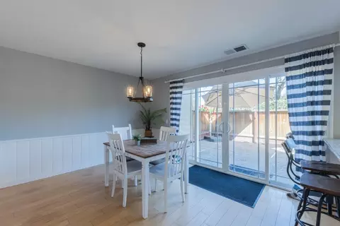 Dining - 19311 Creekside Cir, Salinas, CA 93908 photo 1 of 3