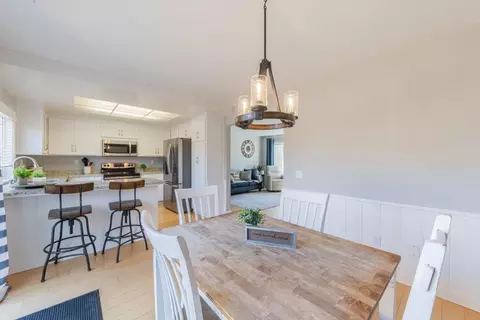 Dining - 19311 Creekside Cir, Salinas, CA 93908 photo 3 of 3