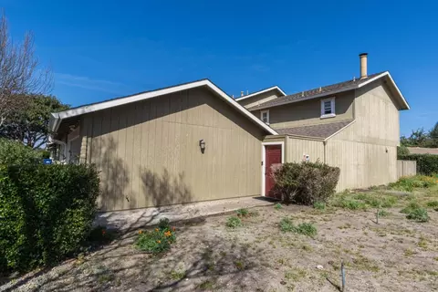 Exterior - 19311 Creekside Cir, Salinas, CA 93908 photo 6 of 9