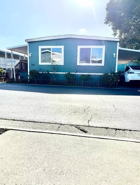 2151 Oakland 229, San Jose, CA 95131