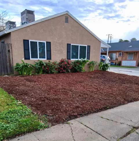 7330 25th Ave, Sacramento, CA 95820