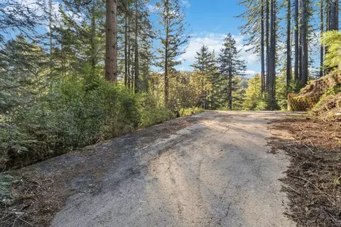 315 Alder Rd, Boulder Creek, CA 95006