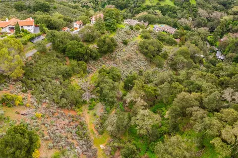 27388 Sherlock Ct, Los Altos, CA 94022