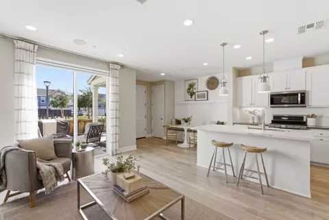 1344 Bloom Ln, Morgan Hill, CA 95037