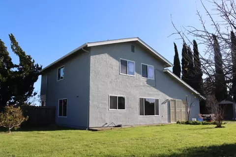 Exterior - 100 Justin Ct, Vallejo, CA 94591 photo 4 of 8
