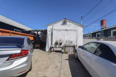7118 Halliday Ave, Oakland, CA 94605