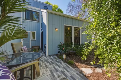 221 N Rengstorff Ave 1, Mountain View, CA 94043