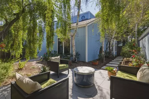 221 N Rengstorff Ave 1, Mountain View, CA 94043