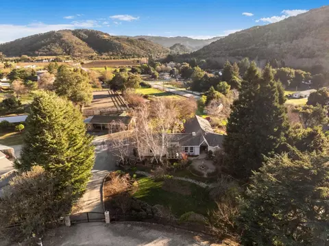 View/Area - 12170 Calle Uvas, Gilroy, CA 95020 photo 7 of 8