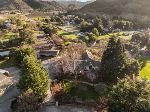 View/Area - 12170 Calle Uvas, Gilroy, CA 95020 photo 6 of 8