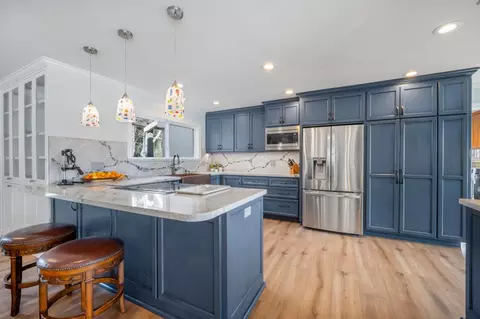 Kitchen - 12170 Calle Uvas, Gilroy, CA 95020 photo 2 of 4