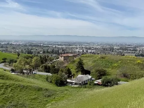 View/Area - 2118 Old Calaveras Rd, Milpitas, CA 95035 photo 3 of 5